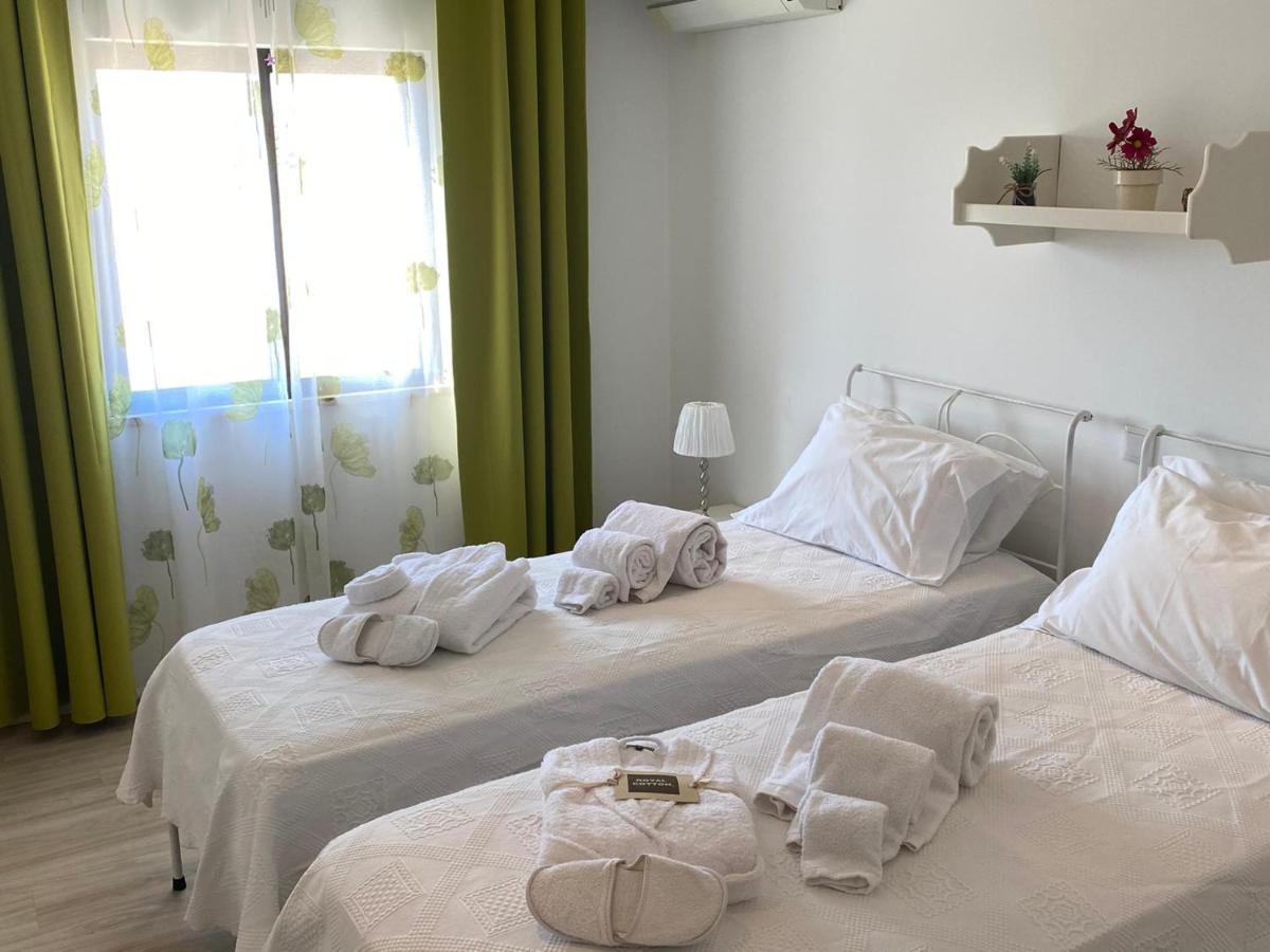 Os Reais - Apt In Front Of The Beach In Centeanes Carvoeiro  Luaran gambar