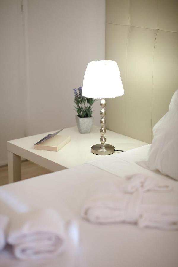 Os Reais - Apt In Front Of The Beach In Centeanes Carvoeiro  Luaran gambar