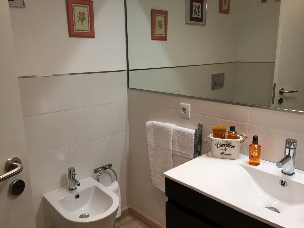 Os Reais - Apt In Front Of The Beach In Centeanes Carvoeiro  Luaran gambar